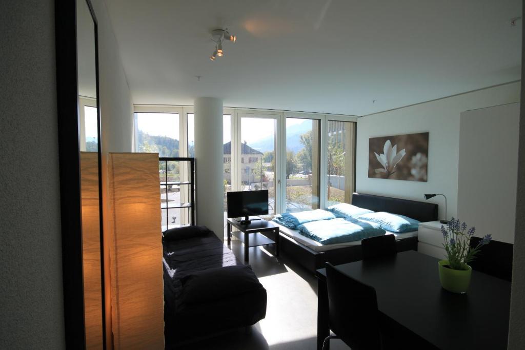 HITrental Allmend Standard Studios Luzern Zimmer foto